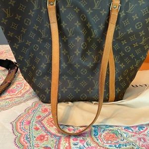 Classic Louis Vuitton monogram tote